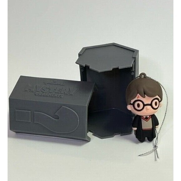 Hallmark Harry Potter Christmas Ornaments Hermione & Harry 2021 Series 2 - Picture 3 of 6